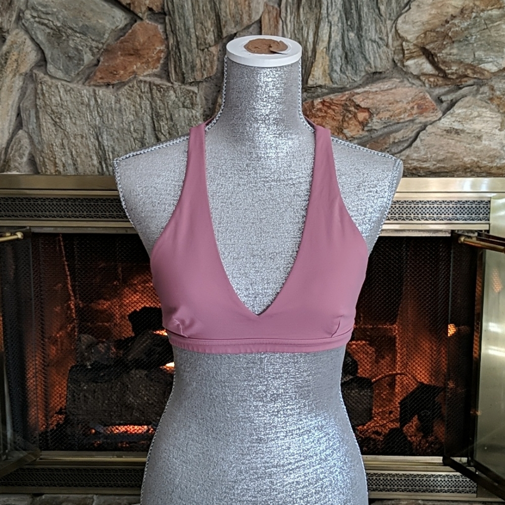 Lululemon bra